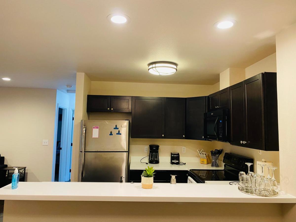 Beautiful 2 Bedroom 1 Bath Apartment With Private Garage Άνκορατζ Εξωτερικό φωτογραφία